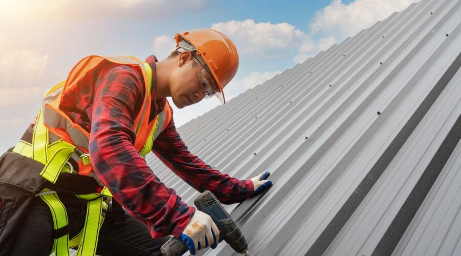 Professional residential roofers in Johnsonville, IL